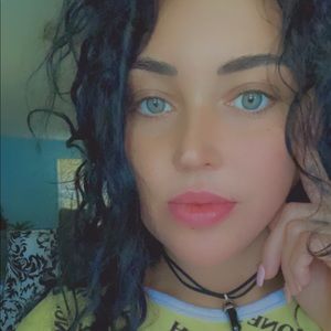 Meet your Posher, Angela-marie